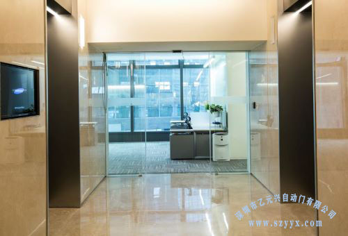 玻璃自动门-腾讯大厦制造安装实拍图片